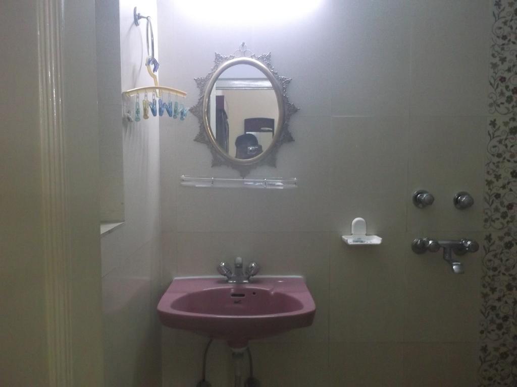 Hotel Mahamaya Bodh Gaya Room photo