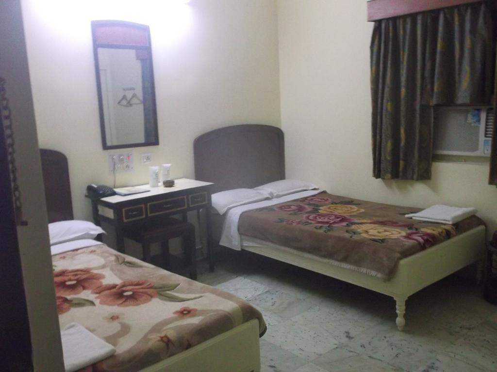Hotel Mahamaya Bodh Gaya Exterior photo